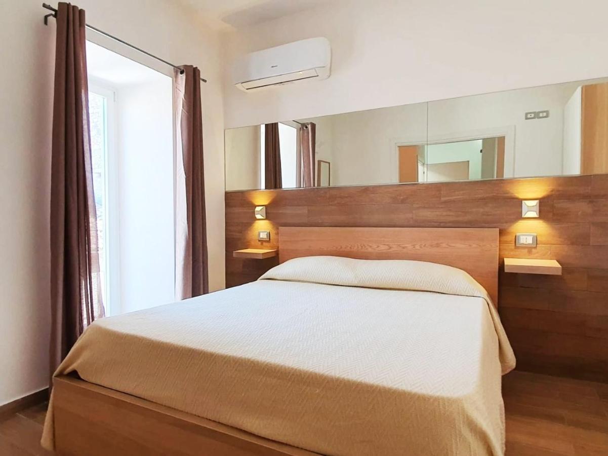 Casa Sofia- Fondi Vertice Rooms Экстерьер фото