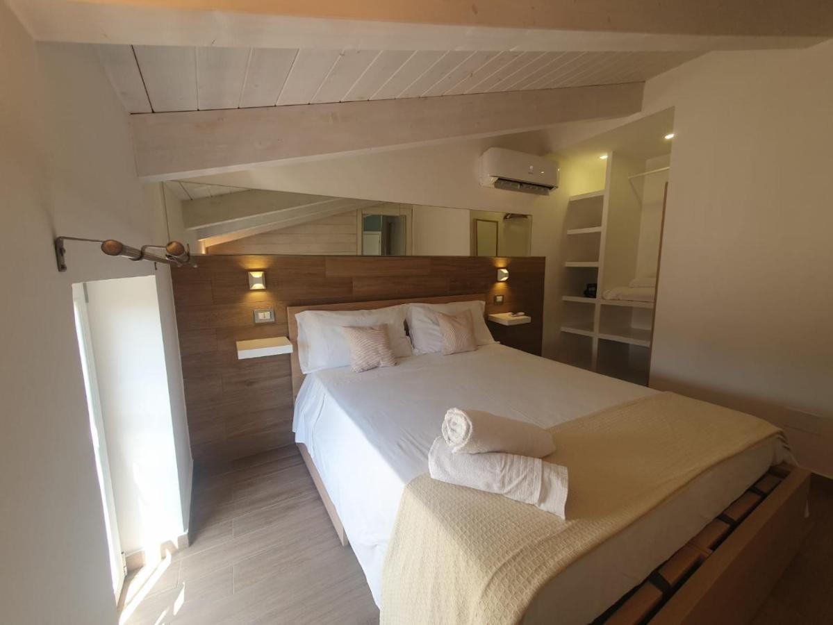 Casa Sofia- Fondi Vertice Rooms Экстерьер фото