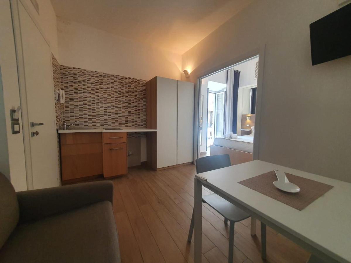 Casa Sofia- Fondi Vertice Rooms Экстерьер фото