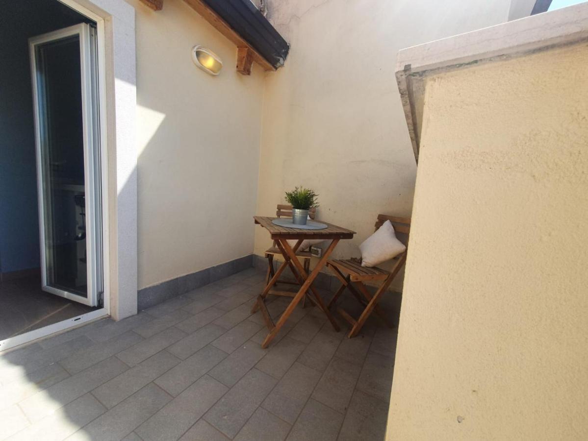 Casa Sofia- Fondi Vertice Rooms Экстерьер фото